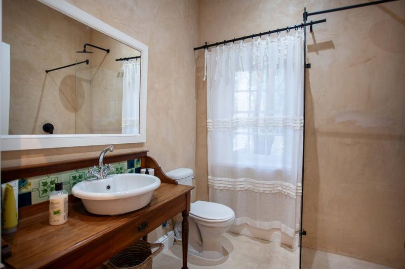 To Let 4 Bedroom Property for Rent in Hobie Beach Western Cape
